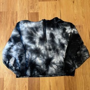 Nike Women’s Small Standard Fit Tie Dye Hoodie